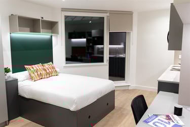 1 bed studio, Kennington Lane, Elephant & Castle, London, SE115RD - Image 13